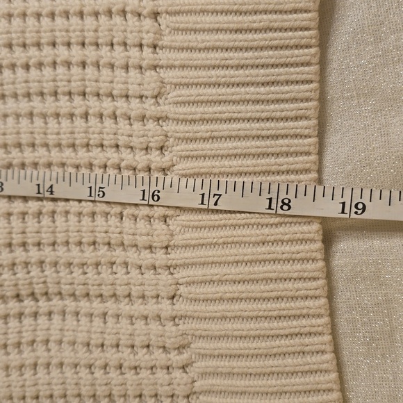 Theory Cream Ribbed Knit Sweater - Picture 8 of 12
